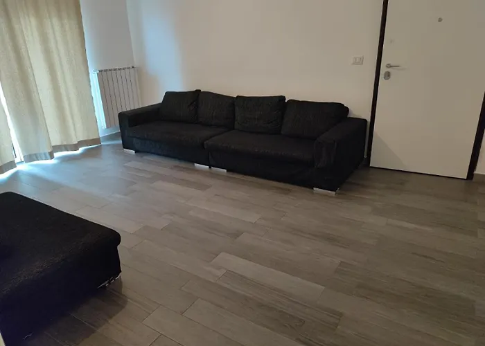 Airport Bari Deluxe